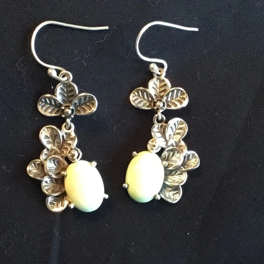 NWOT.  SS Australian Lemon Chrysoprase Earrings